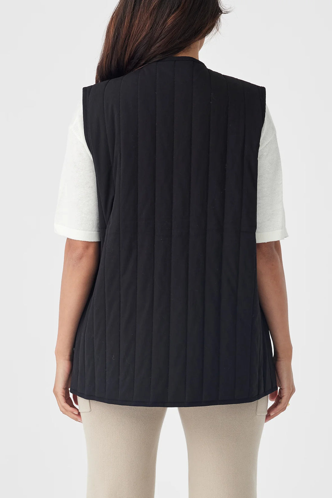 Mae Vest Black