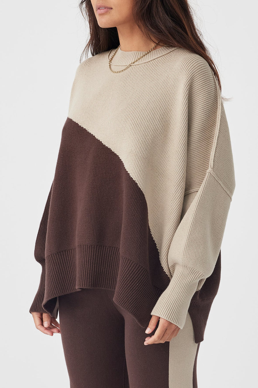 Neo Jumper Chocolate | Sand