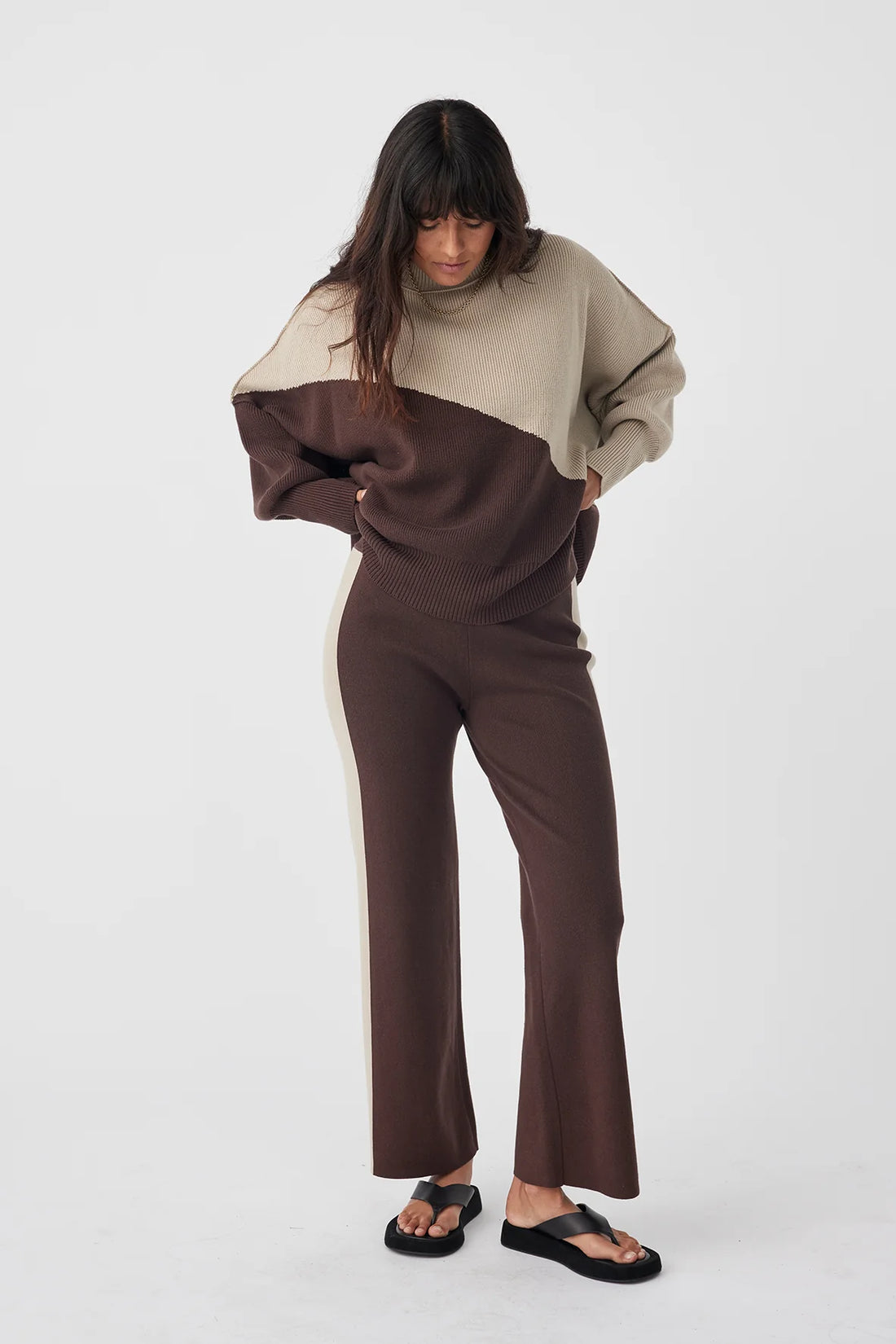 Neo Jumper Chocolate | Sand