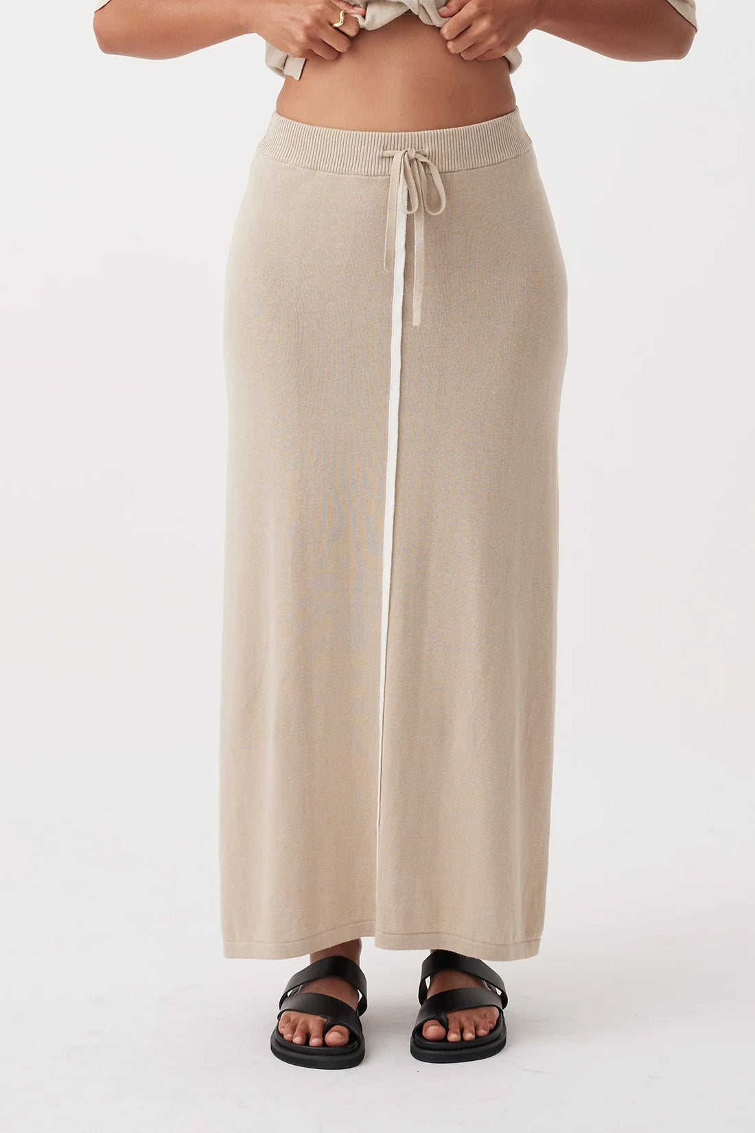 Quinn Skirt Taupe