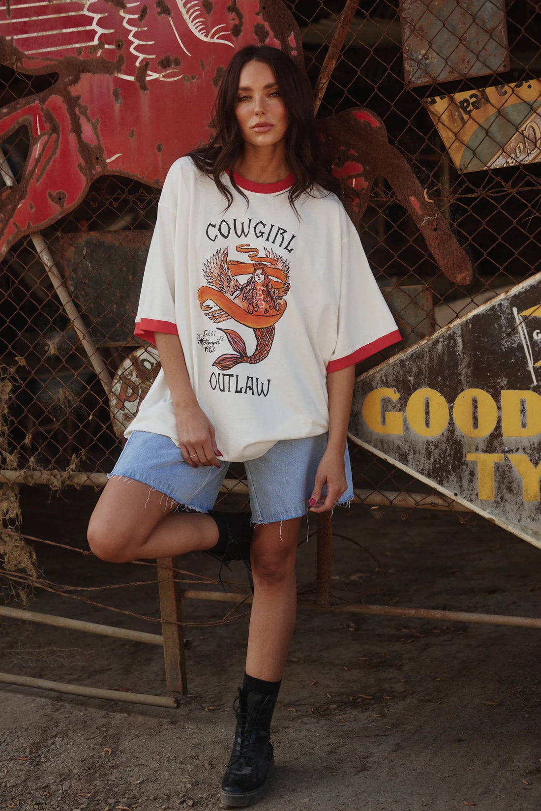 The Very Oversized Cowgirl Outlaw Tee White