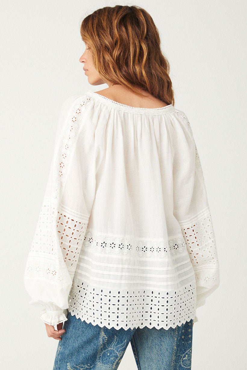 Love in the Afternoon Lace Blouse Daisy