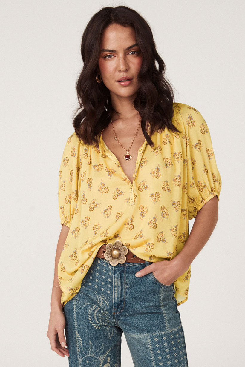 Rebel Spirit Short Sleeve Blouse Daffodil