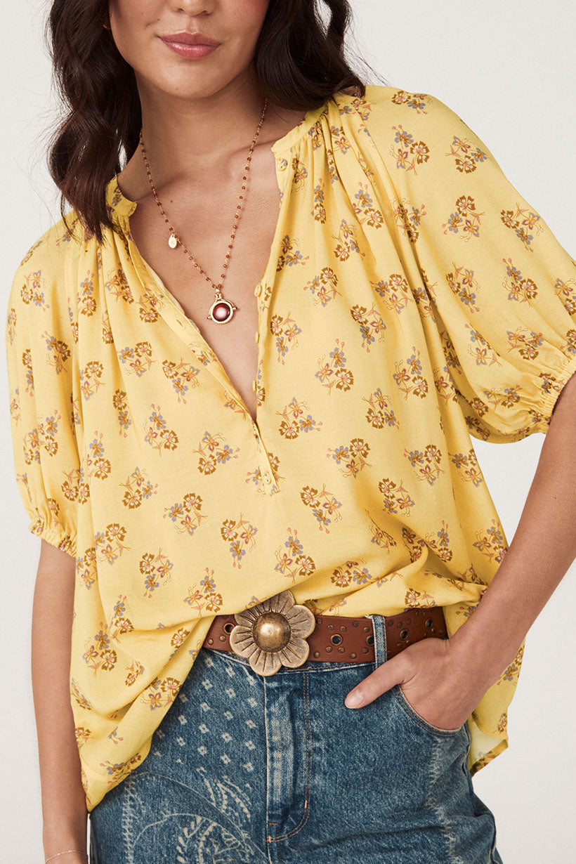 Rebel Spirit Short Sleeve Blouse Daffodil