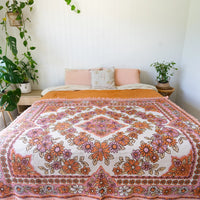 THE DAISY PINK RUG